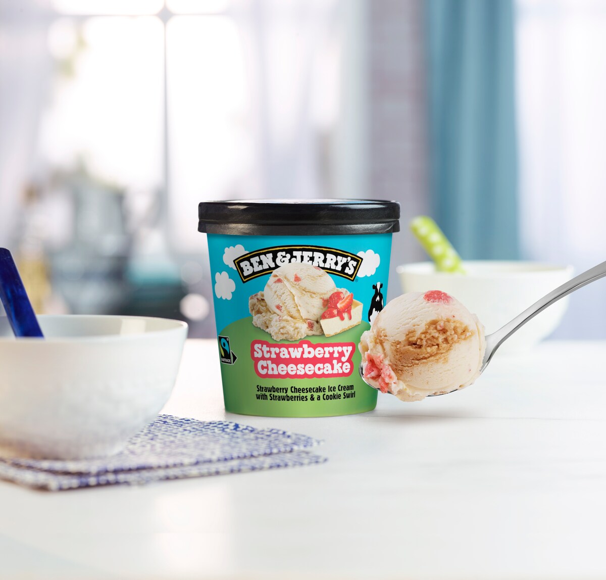 Strawberry Cheesecake Glass - Tub 3 / 4