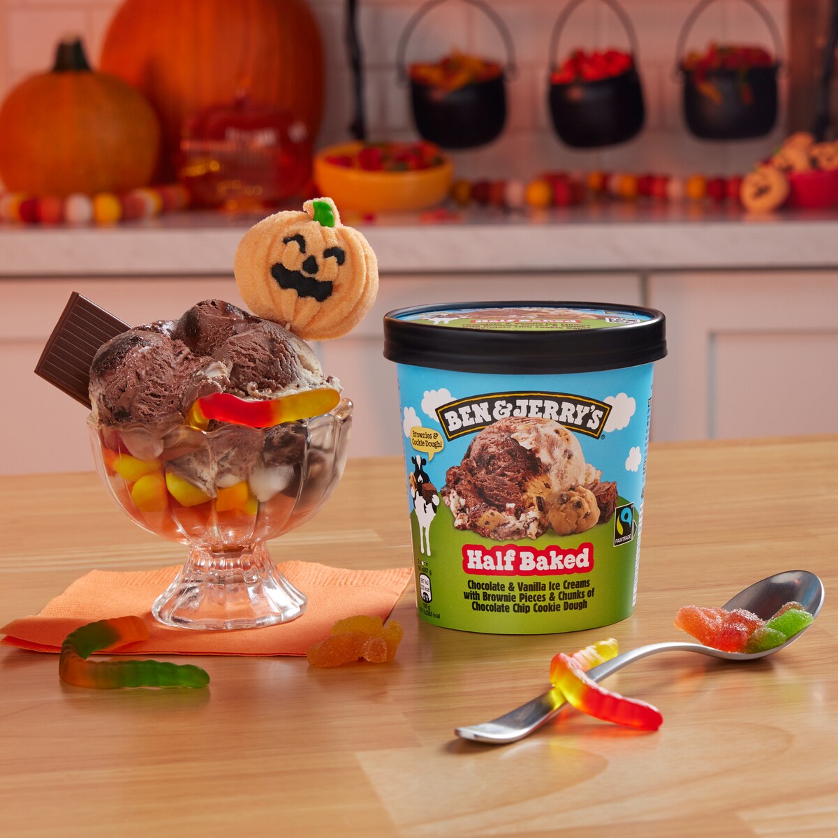 4 Halloween Sundaes That Will Have You Screaming with Delight
